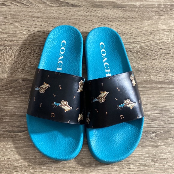 Coach Udele Sport Slide Party Penguins NWT - Picture 4 of 10